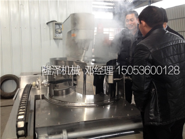 河北張家（jiā）口客戶來麻豆免费视频機械考察電（diàn）磁爆米花（huā）機