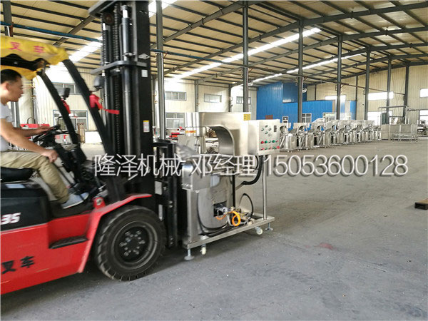 新型燃氣蜂蜜花生油炸機發往山(shān)東臨(lín)沂