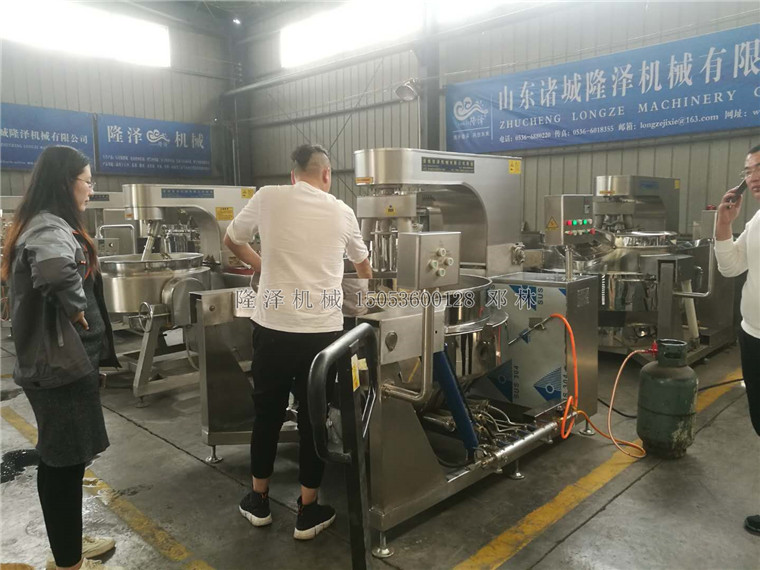 歡迎浙江杭州客戶到我麻豆免费视频考察炒菜機