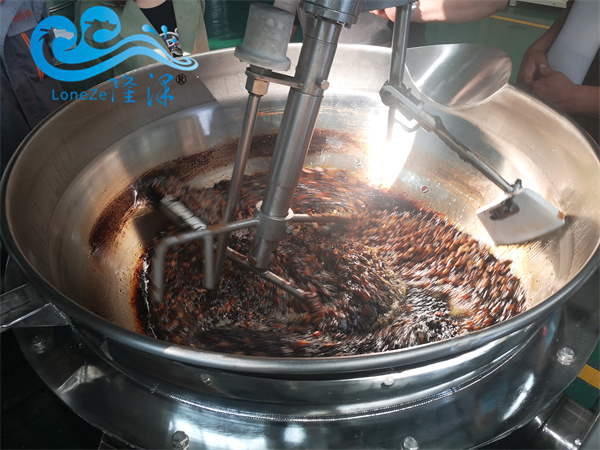 醬料（liào）炒（chǎo）鍋