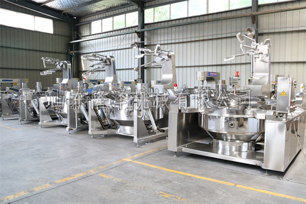 大型炒菜熬（áo）粥鍋