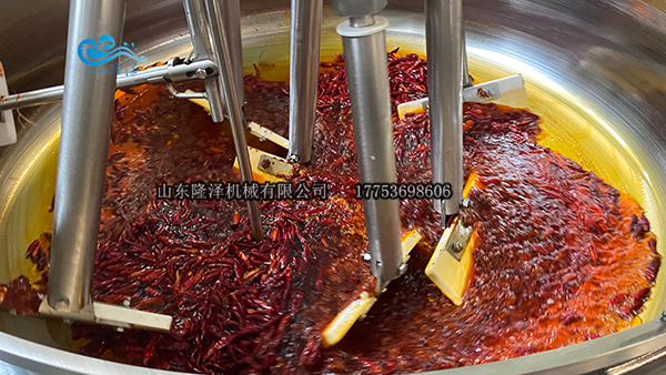 醬（jiàng）料炒鍋