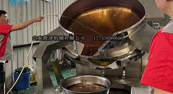 熬（áo）糖化糖炒糖鍋（guō）