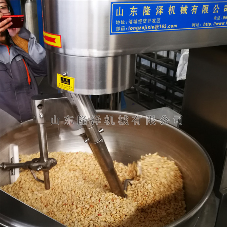 黃老五食品股份（fèn）有限公司（sī）【熬糖攪拌拌料鍋】現場試機1